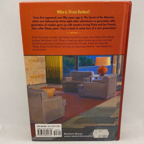 Trixie Belden Books: The Mysterious Visitor and The Marshland Mystery - Picture 4 of 16